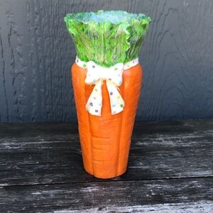 Carrot Vase with Green Top and Bow